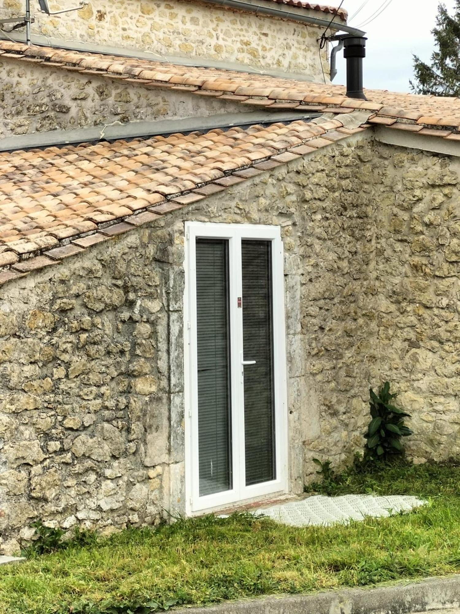 Apartament Chez Cali Eyrans-de Soudiac Zewnętrze zdjęcie